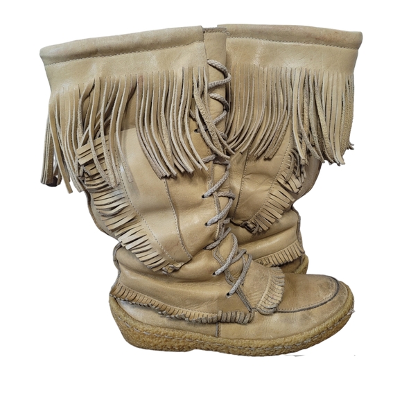 Vintage Cherokee beige gum sole mocassins winter leather boots with fringe Sz 8 - Picture 8 of 14